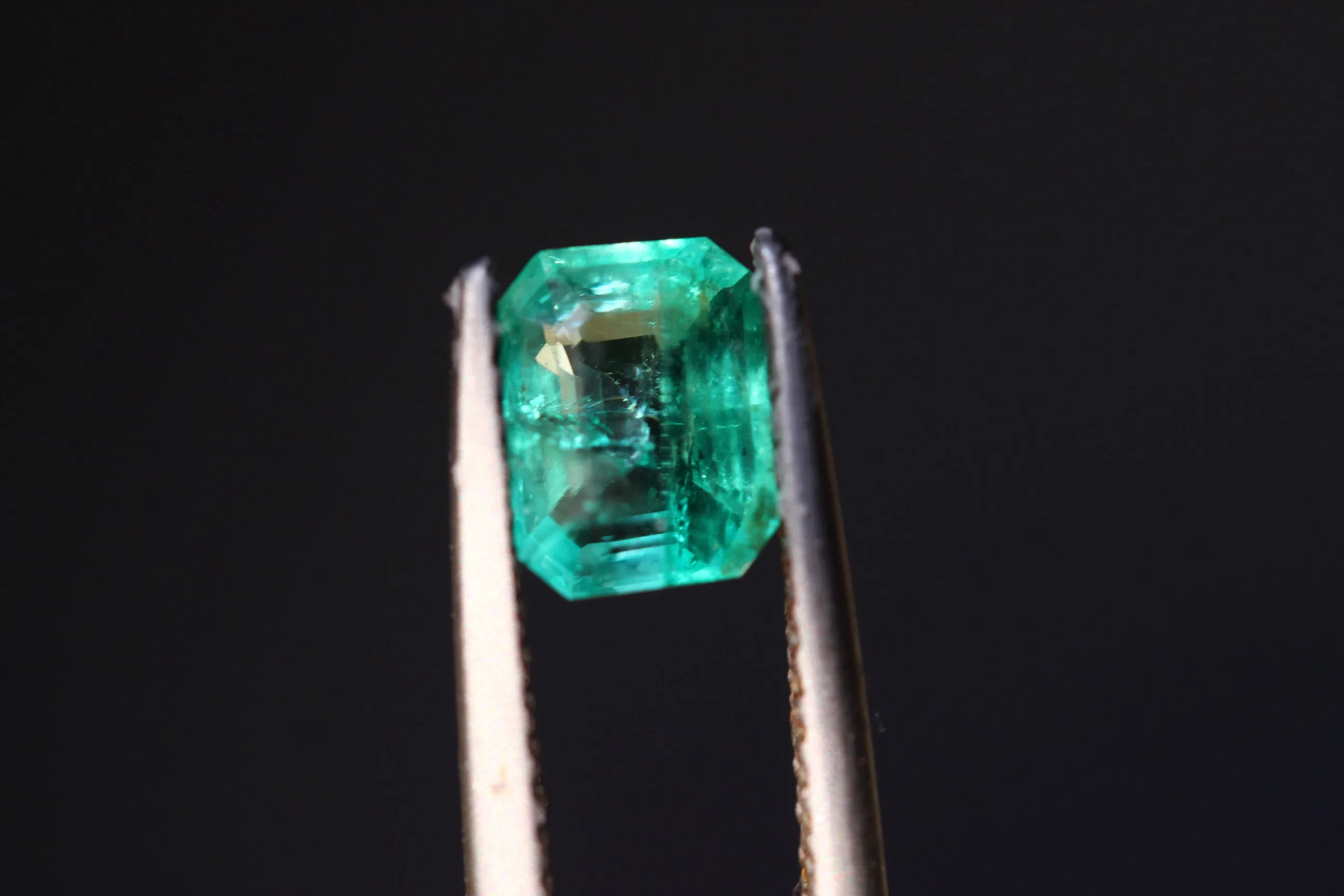 0.79 carats Emerald Cut Natural Panjshir Green Emerald Loose Stone