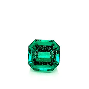7.56 Ct Emerald GRS Certified Intense Green, Very Eye Clean Mineral