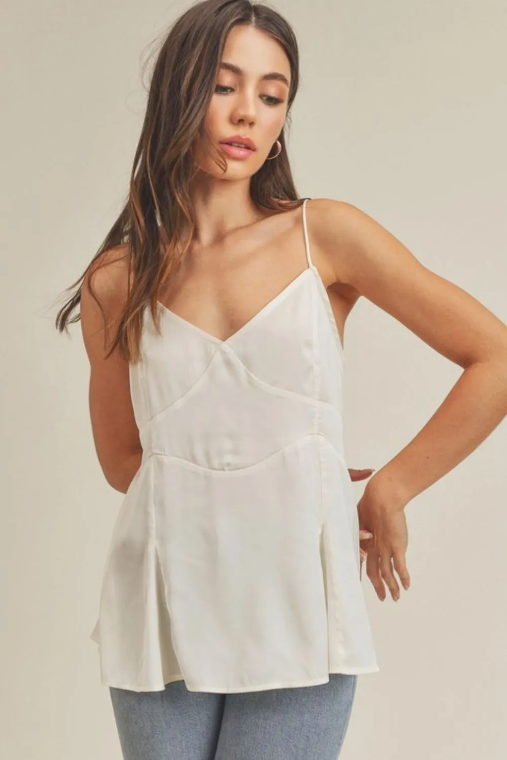 Aemi   Co Tie Back V-Neck Cami