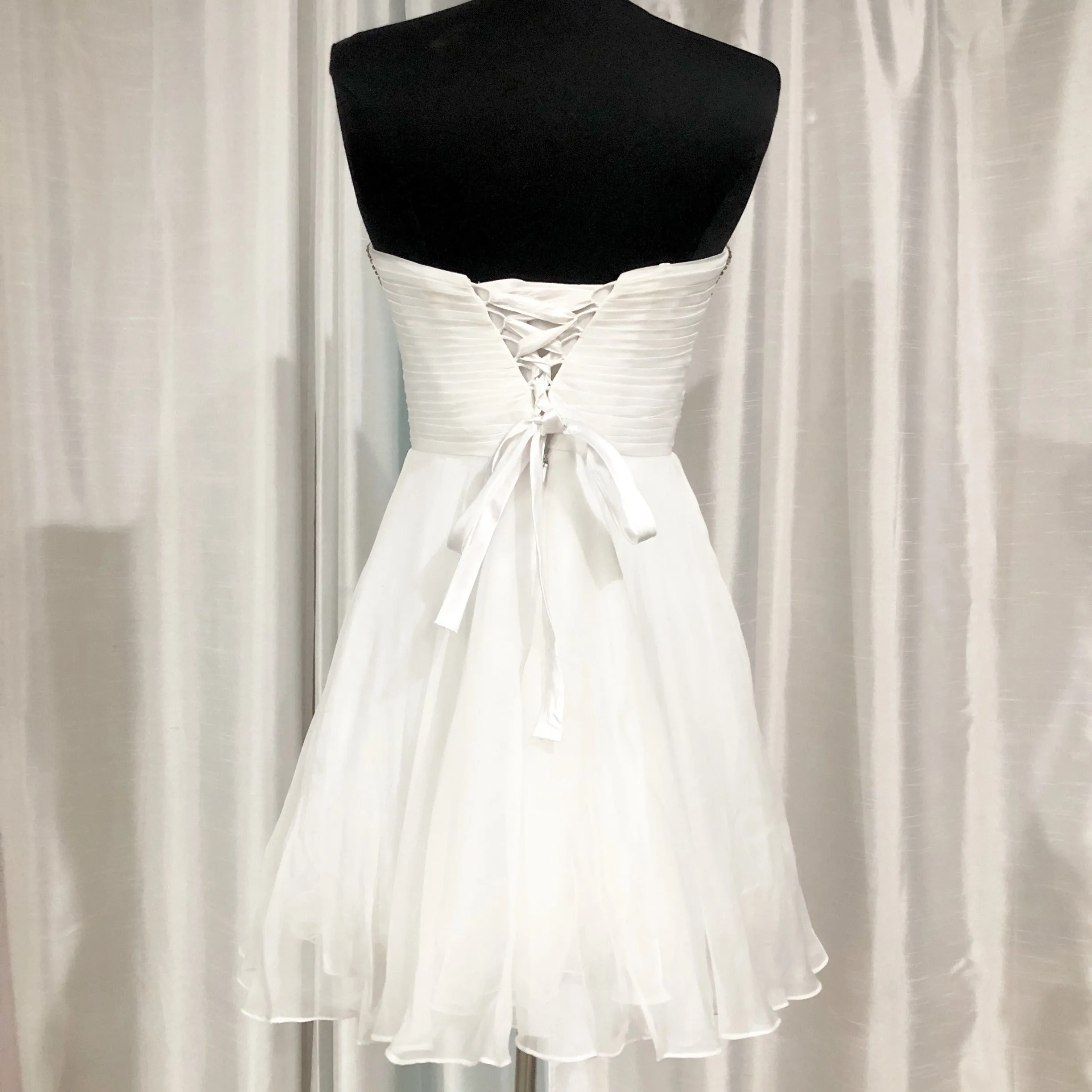 ALYCE PARIS White Strapless Short Dress Size 0