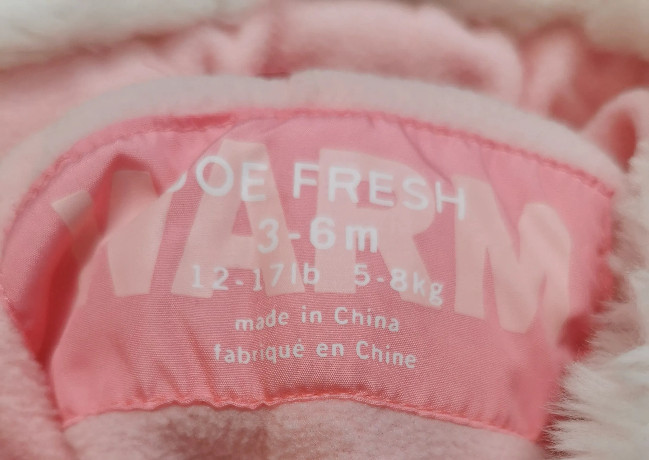 BABY GIRL SIZE 3/6 MONTHS - JOE FRESH, Pink Polkadot Ruffled Snowsuit EUC B27