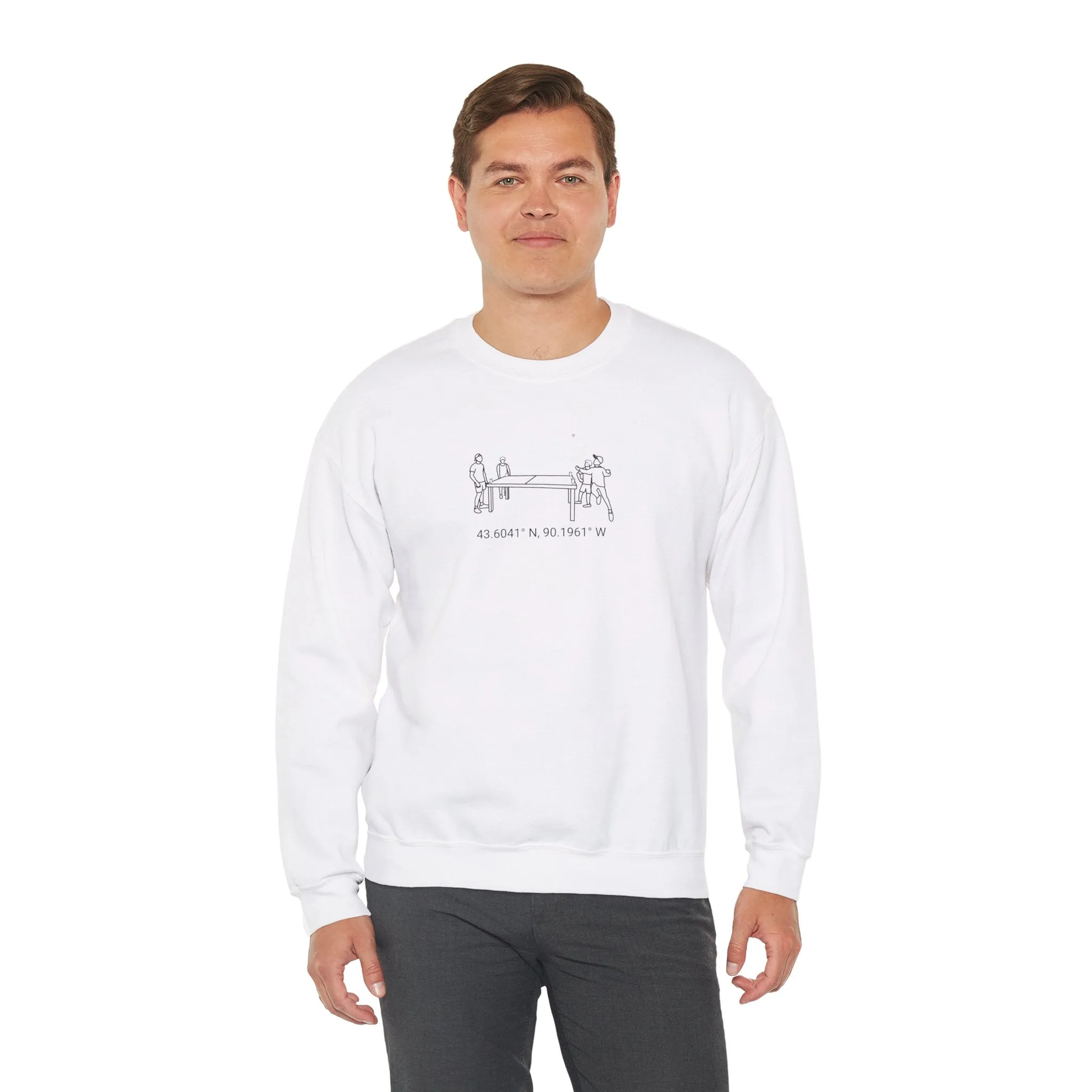 Beer Die Dutch Hollow Cabin Unisex Heavy Blend™ Crewneck Sweatshirt