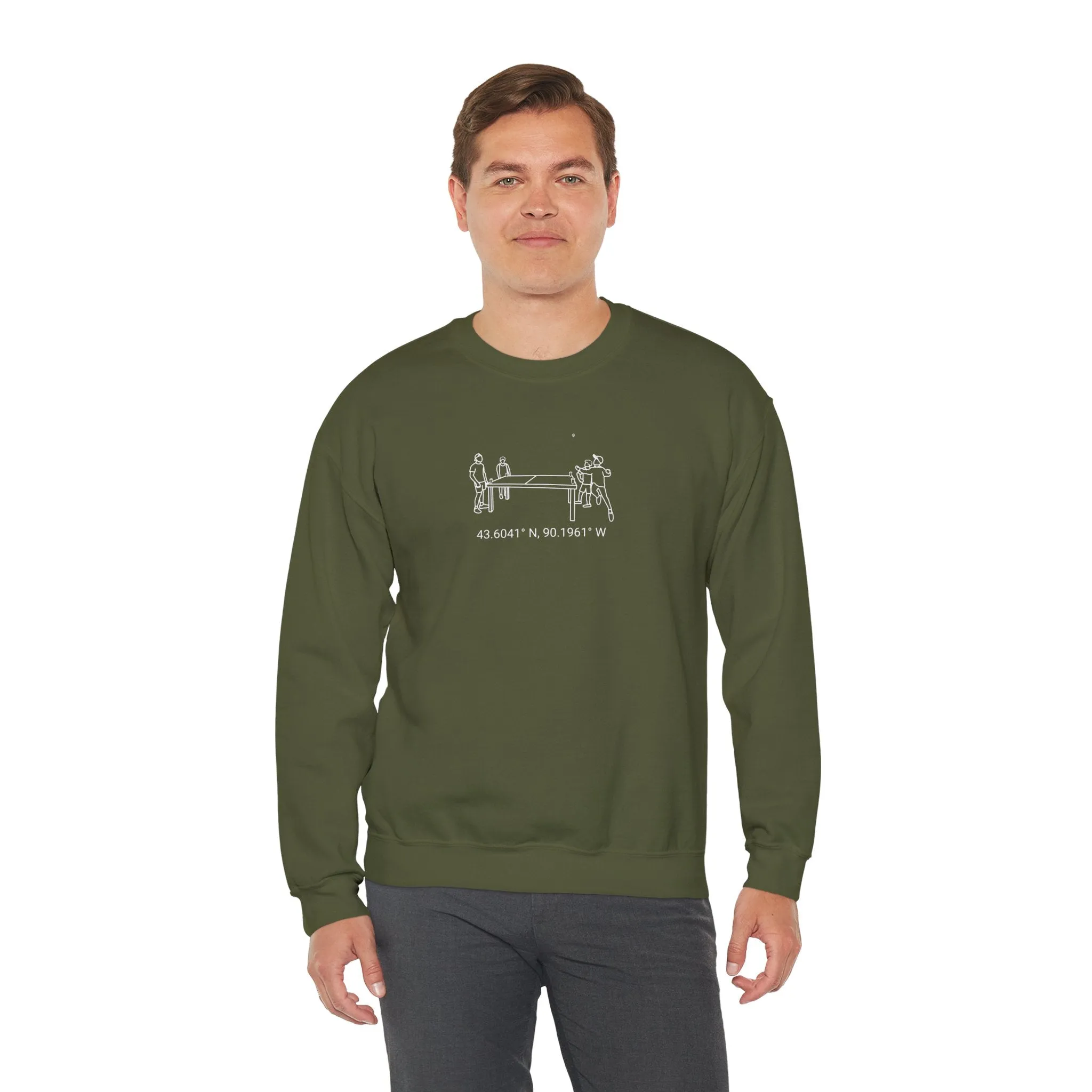 Beer Die Dutch Hollow Cabin Unisex Heavy Blend™ Crewneck Sweatshirt