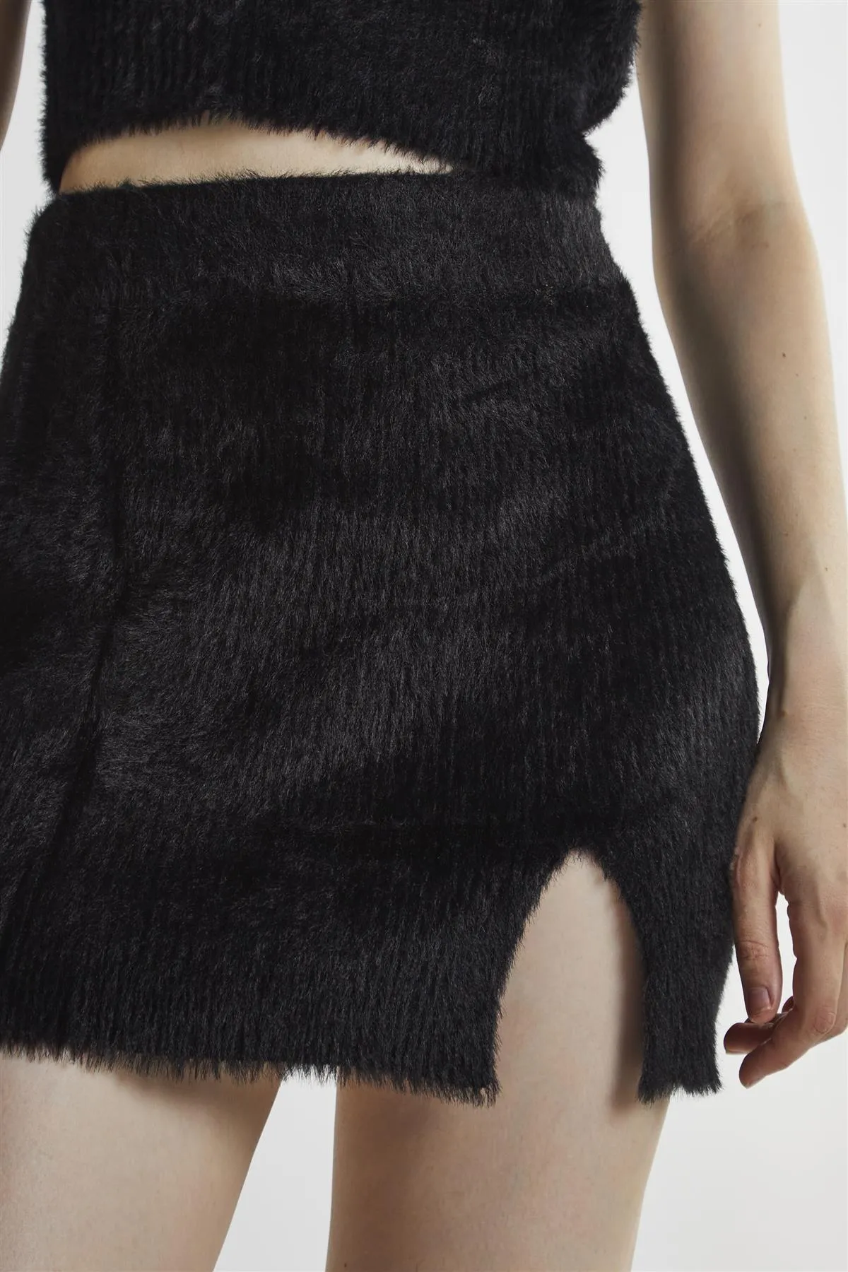 Black Fluffy-Knit Mini-Skirt