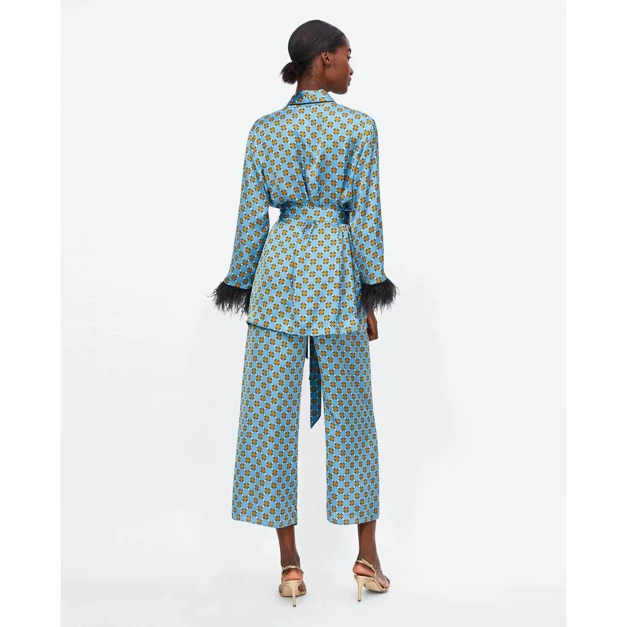 Blue Printed Kimono suit With Feather Sleeves
