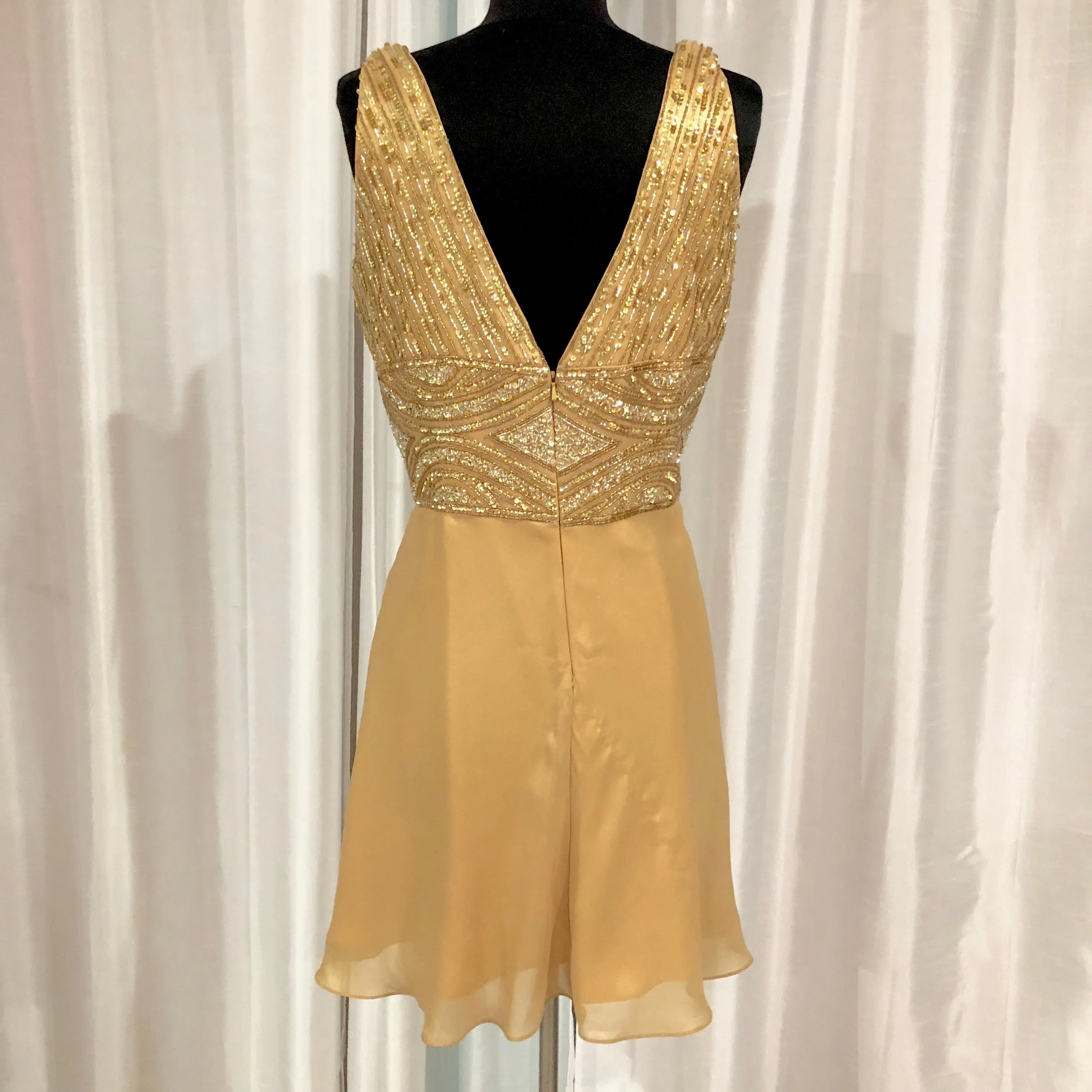 BOUTIQUE Short Gold A-Line Gown Size 16