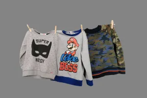 BOY SIZE(S) (4 to 6 YEARS) - 3 Piece, Graphic Sweater Bundle VGUC B18