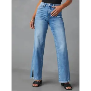 Chic Slit Buttoned Jeans: Because who Needs Privacy in Fashion? 😏
