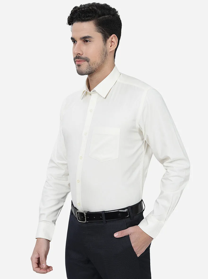Cream Solid Slim Fit Casual Shirt | JadeBlue