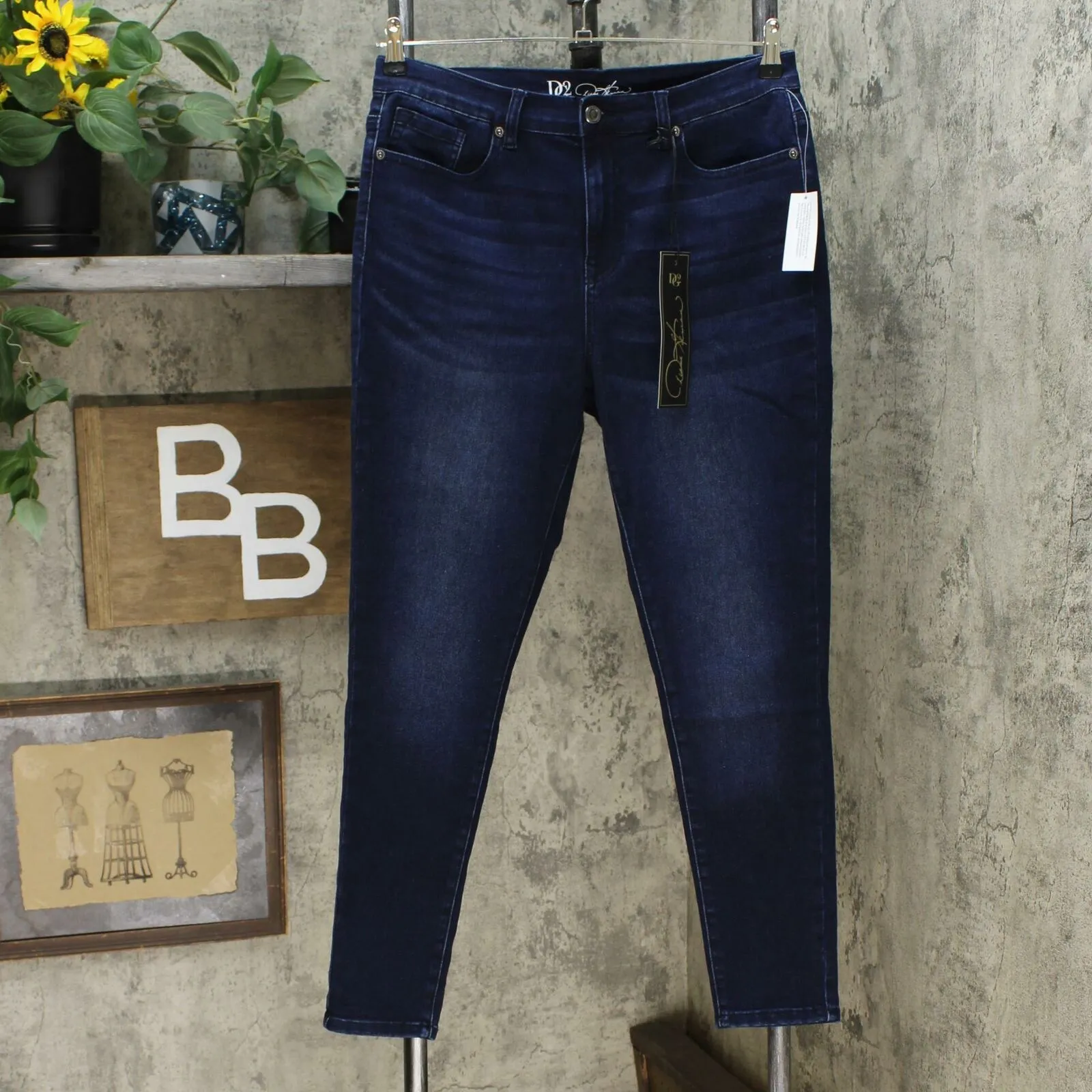 DG2 by Diane Gilman Women's Denim Virtual Stretch Ultra Skinny Jeans
