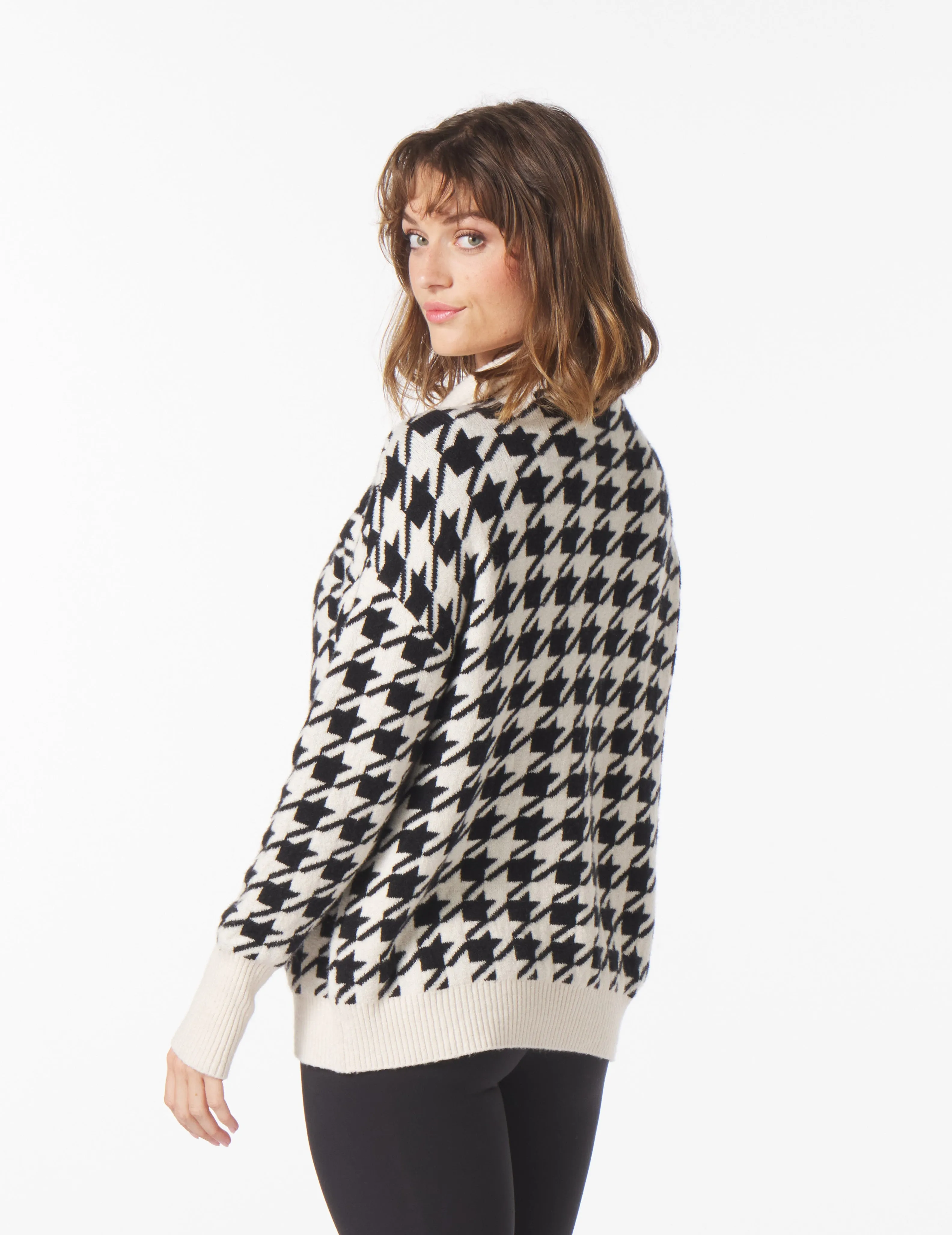 Elevated 1/4 Zip: Black/Oatmilk Houndstooth
