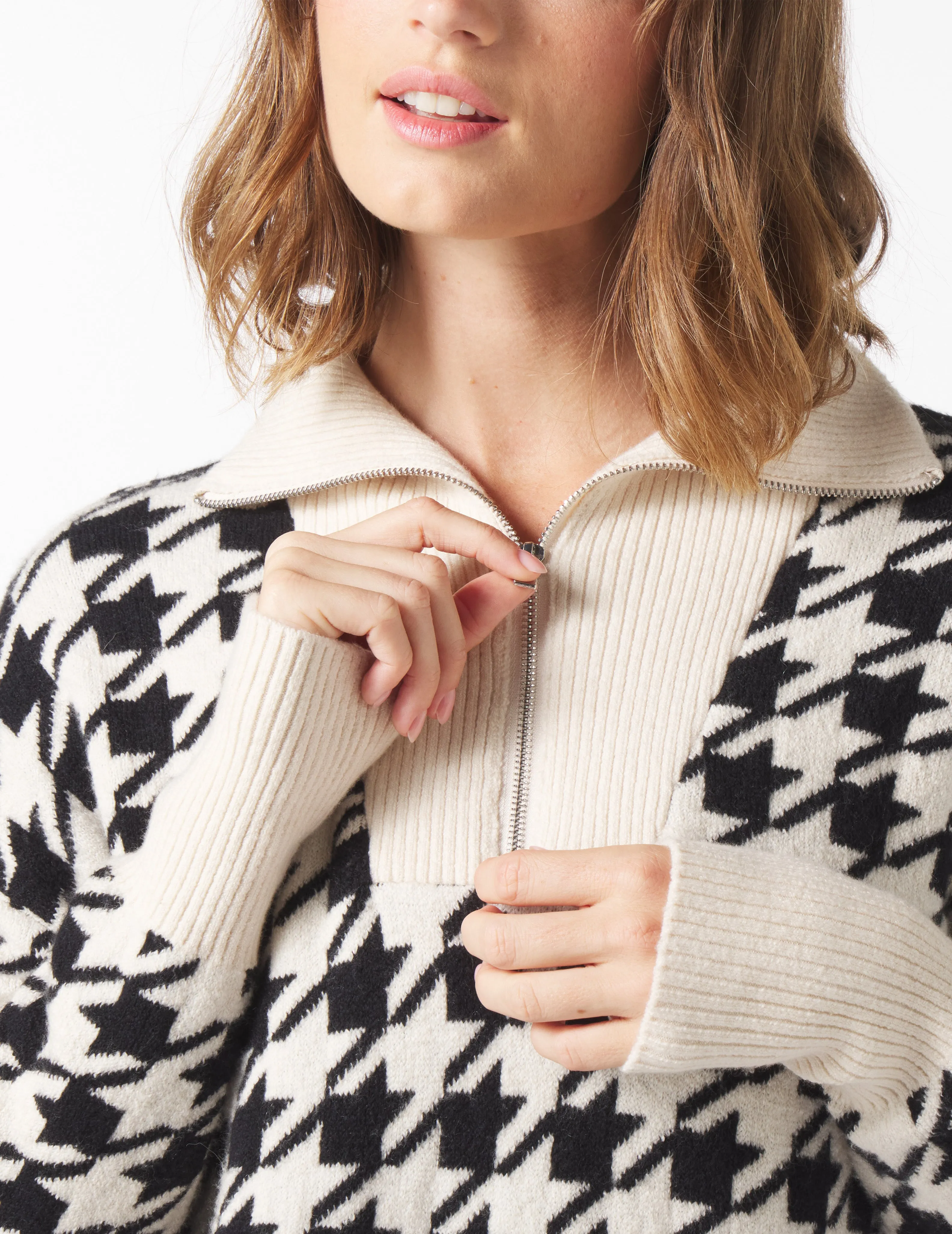 Elevated 1/4 Zip: Black/Oatmilk Houndstooth