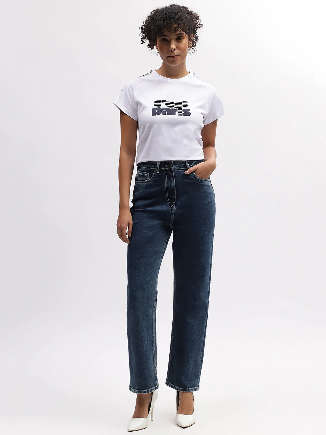 Elle Women Blue Solid Straight Fit Jeans
