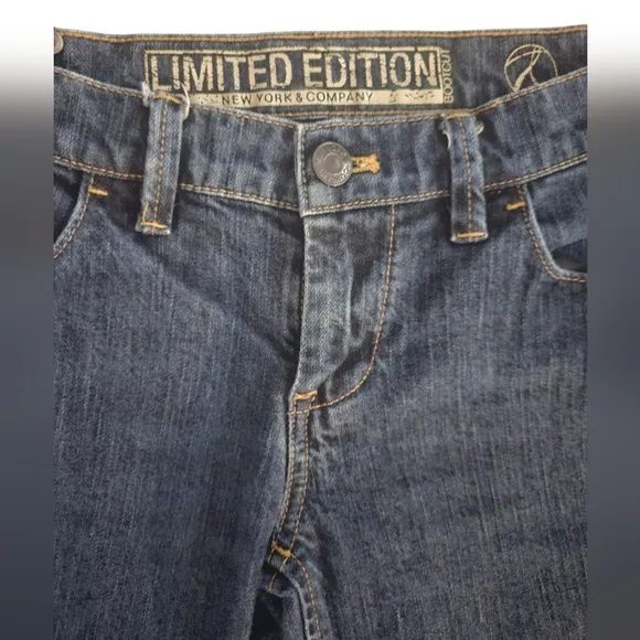 EUC | New York &amp; Company Blue Straight Leg Boot Cut Jeans | Size: 4