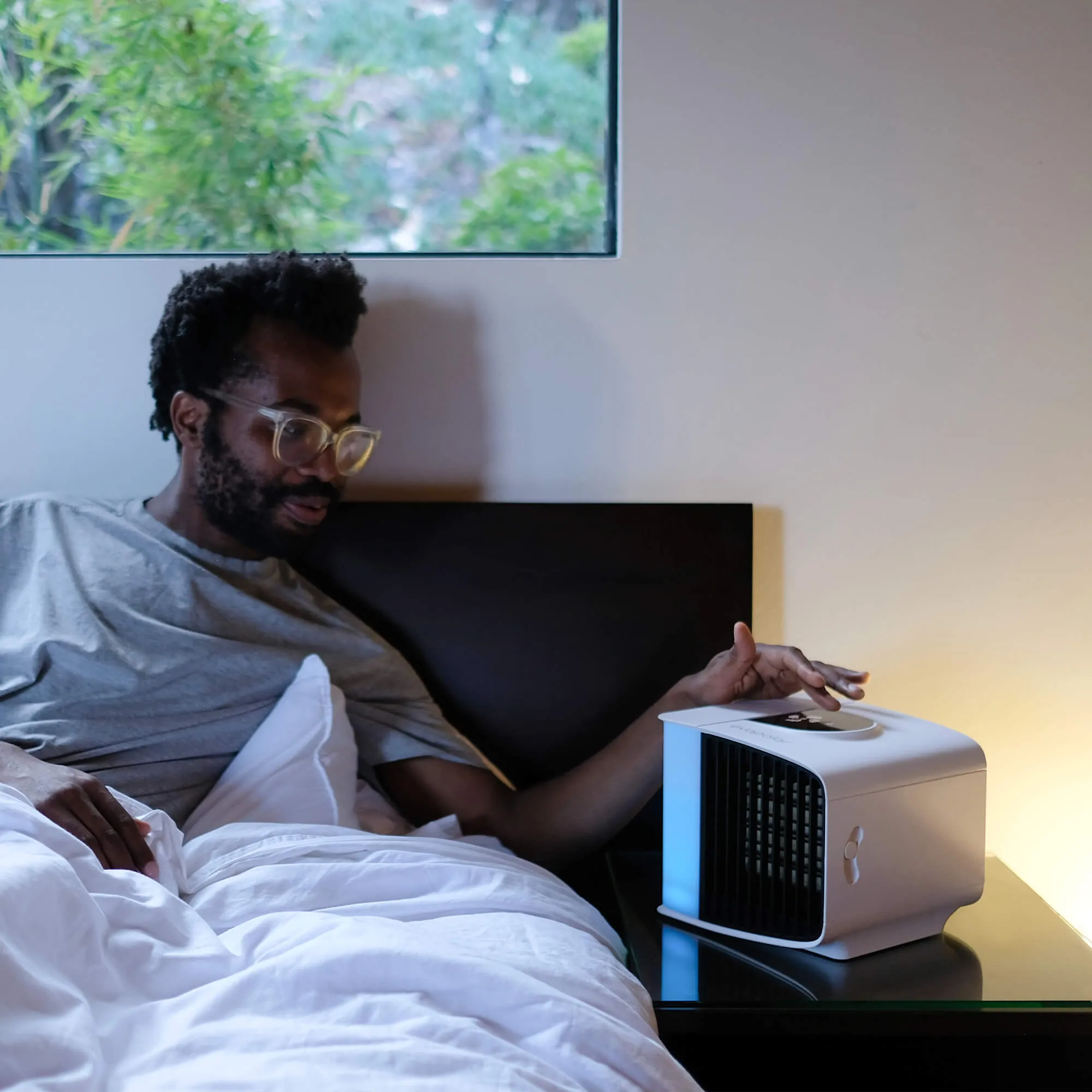 evaSMART Personal Portable Air Cooler and Humidifier, Opaque White