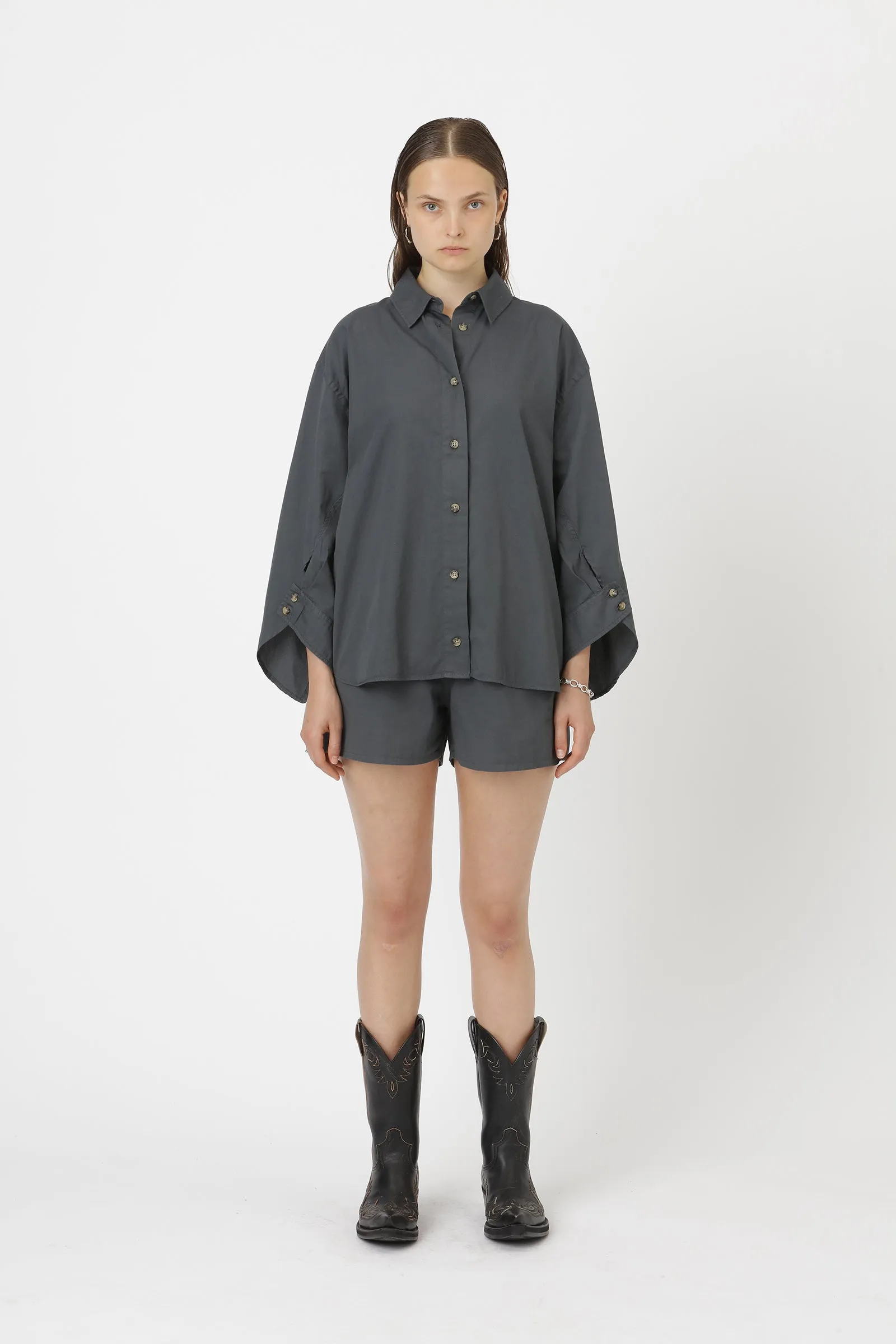 Filippa Shirt - Ebony