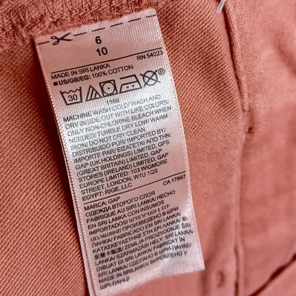 GAP Coral Peach Orange High Rise Straight Leg Crop Jeans 6 (Small) NWT