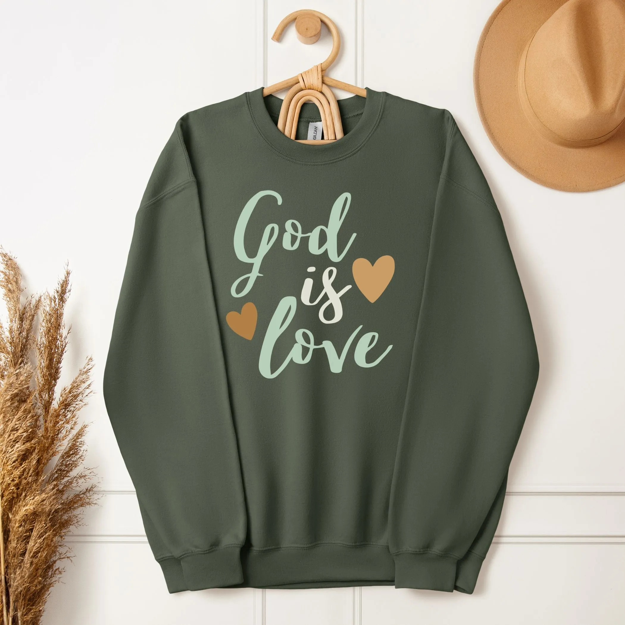 God is Love - Sweatshirt