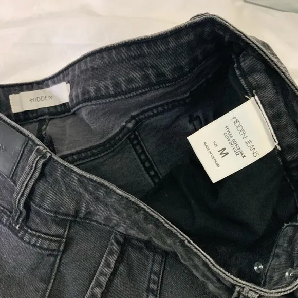 Hidden Jeans Black Button Front Frayed Hem Skirt