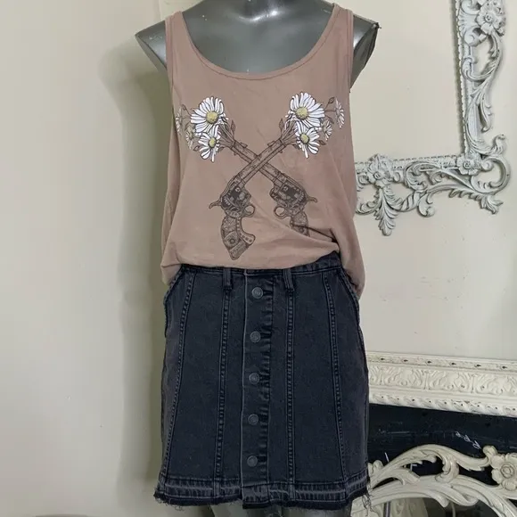 Hidden Jeans Black Button Front Frayed Hem Skirt