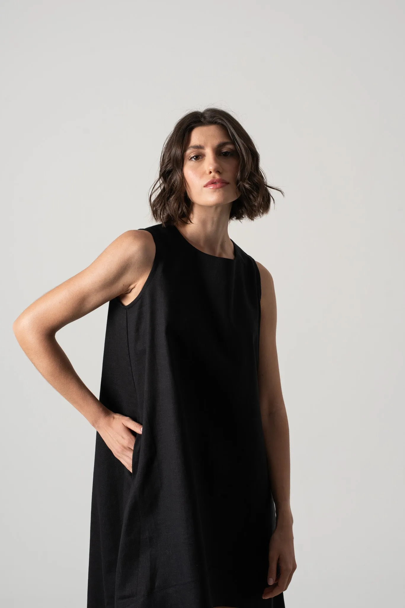 Illya Midi Dress Black