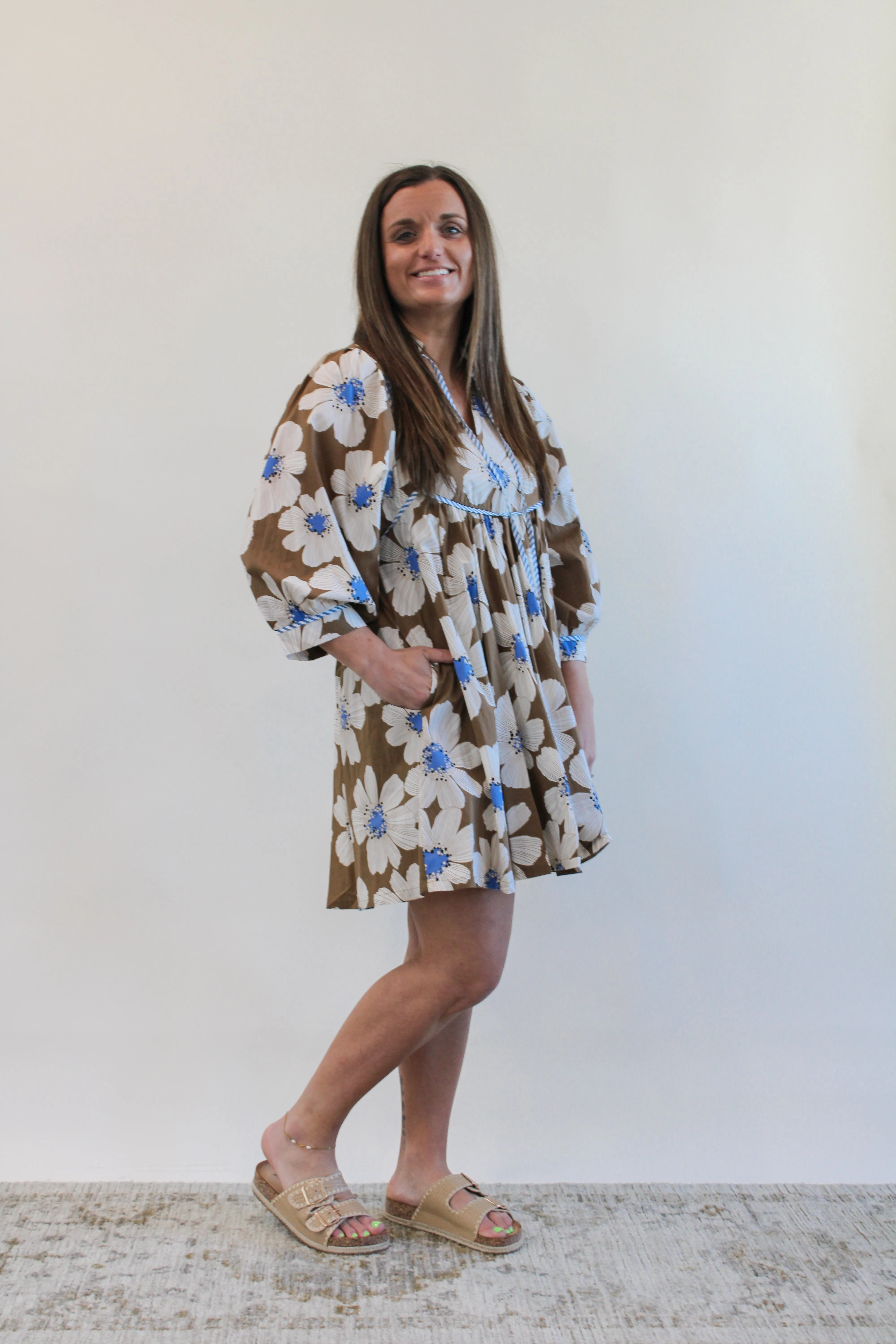 ISLA REG/CURVY FLORAL MINI DRESS