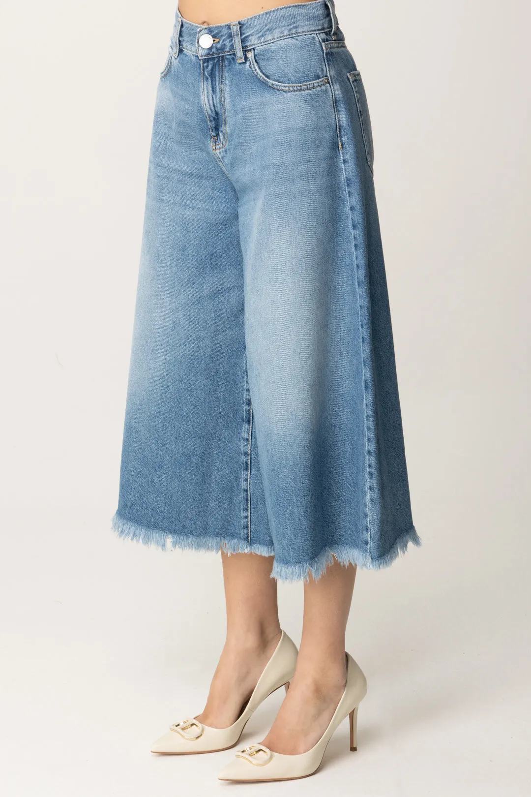 Jeans Culotte con Orlo Sfrangiato
