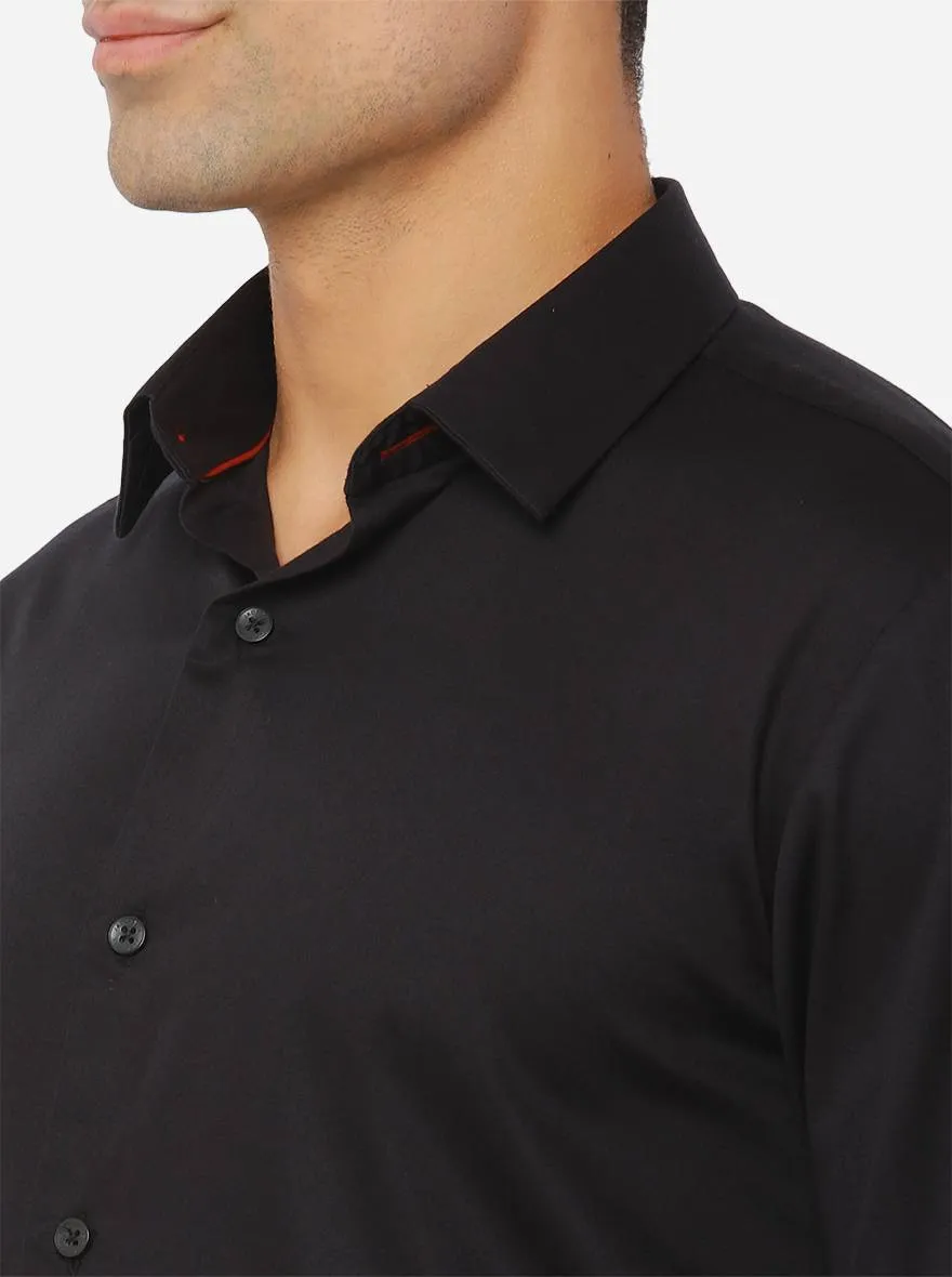 Jet Black Solid Slim Fit Semi Casual Shirt | JadeBlue