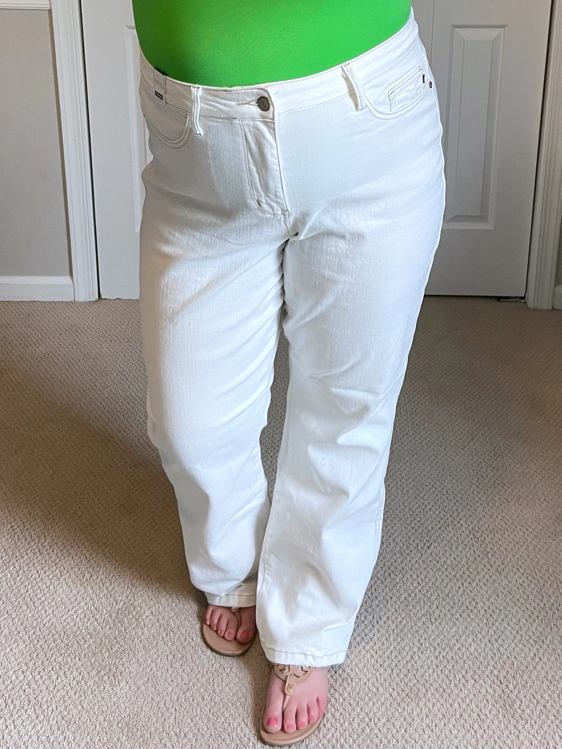 Judy Blue Diana Straight Leg Jeans in White