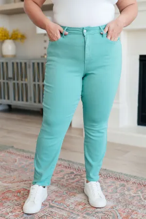 Judy Blue High-Rise Slim Jeans in Aquamarine