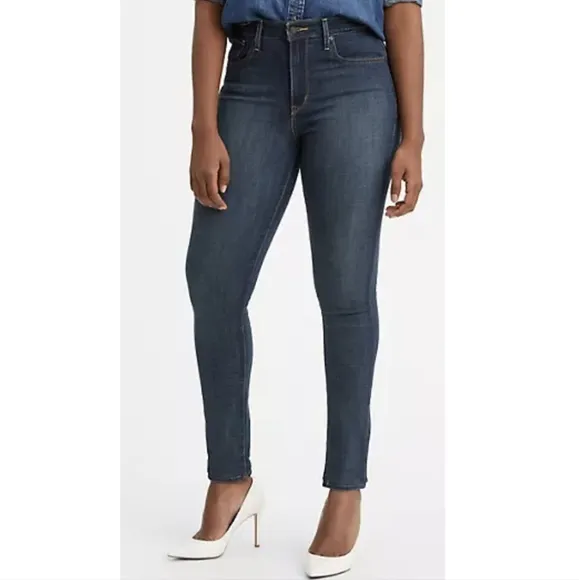 🆕🌿LEVI'S HIGH WAIST SKINNY JEANS🌿