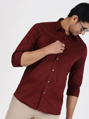 Maroon Solid Slim Fit Casual Shirt | JadeBlue