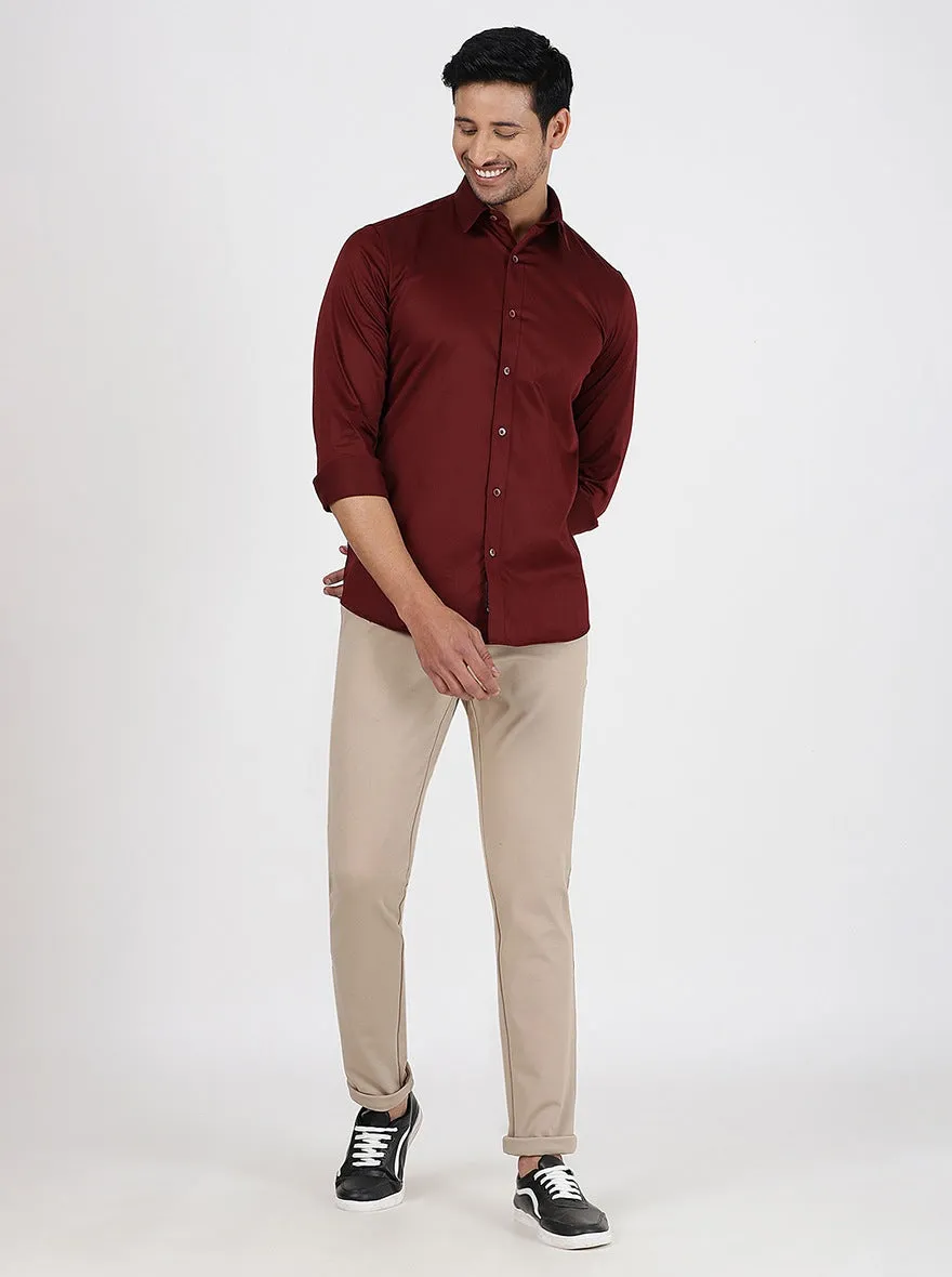 Maroon Solid Slim Fit Casual Shirt | JadeBlue