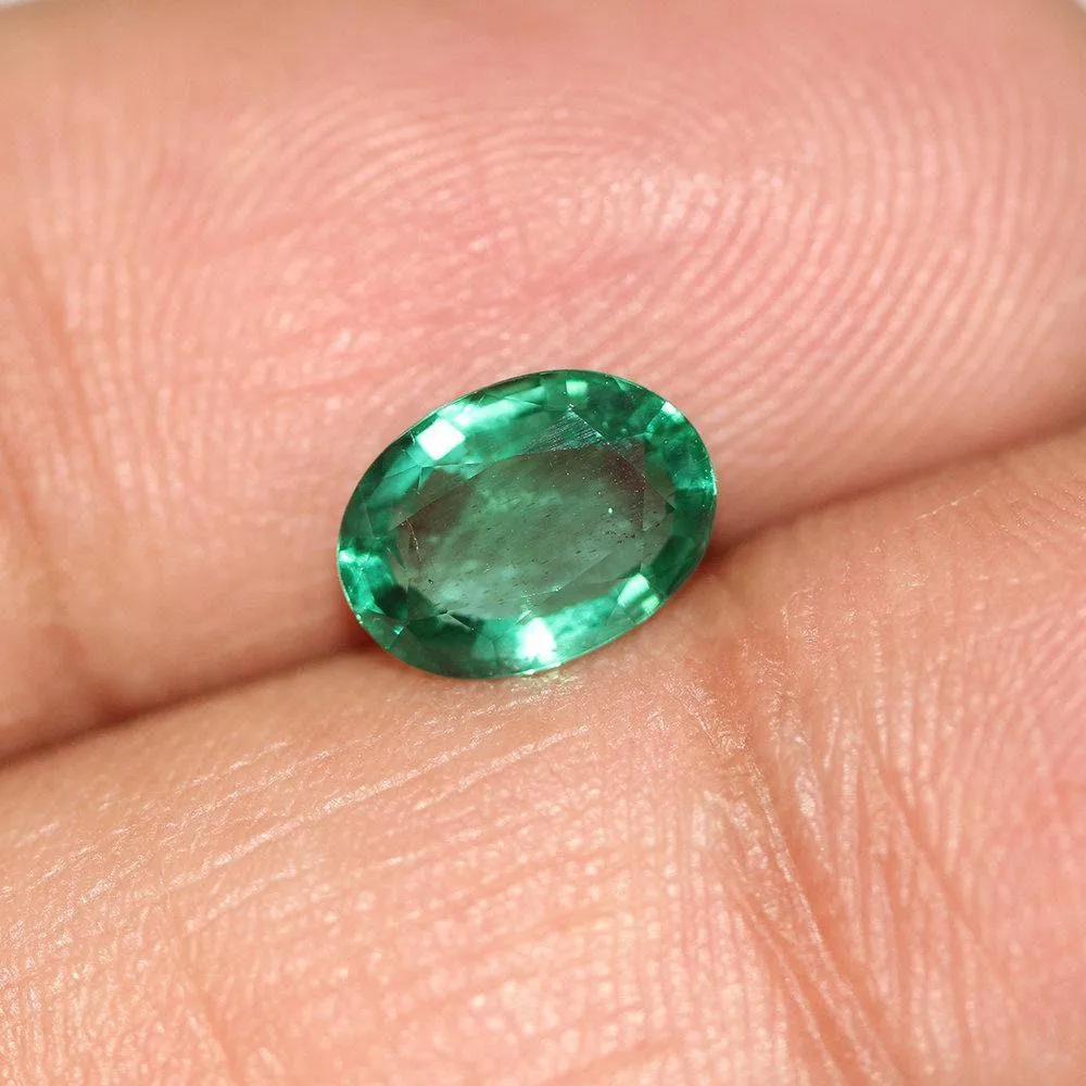 Natural Certified Earth Mined Zambian Green Emerald Oval Rare Top Top Luster Gem 1.28ct