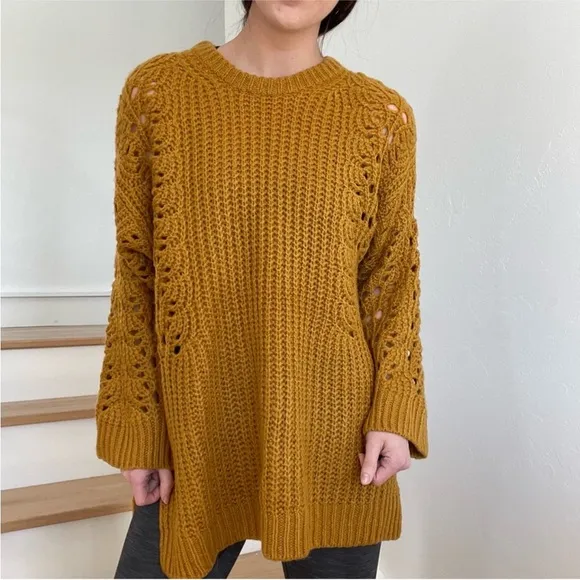 NWT Pilcro Anthropologie Oversized Chunky Devenne Pointelle Crewneck in Maize