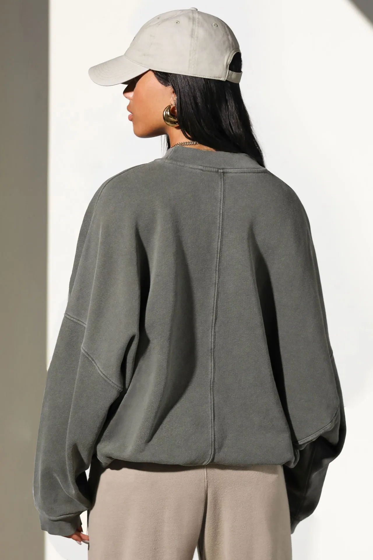 Oversized Crew Pullover