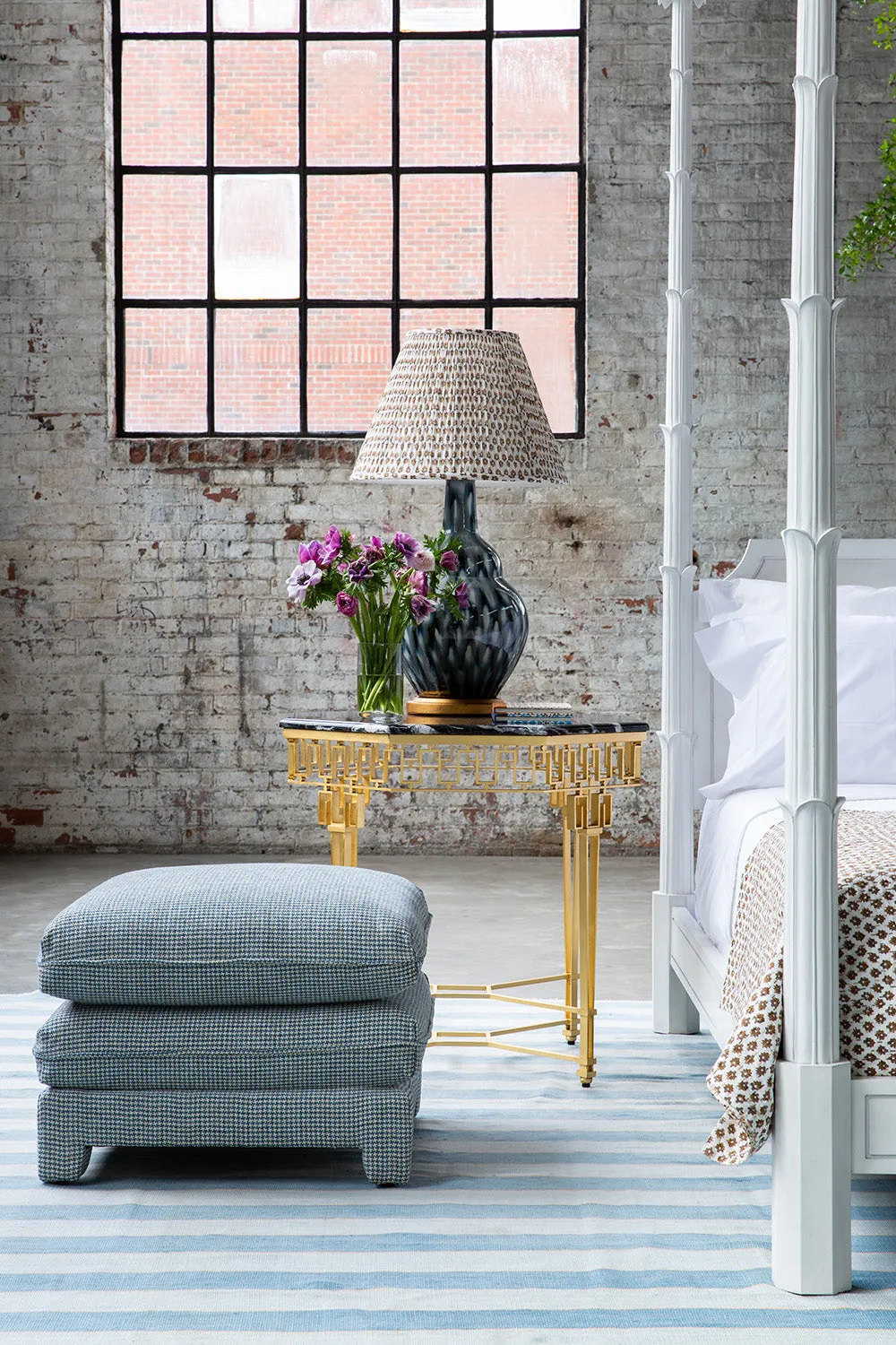 Pheasant Feather Lamp (Blue)