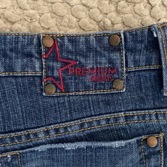 Premium Jean size 9 inseam 31” inches