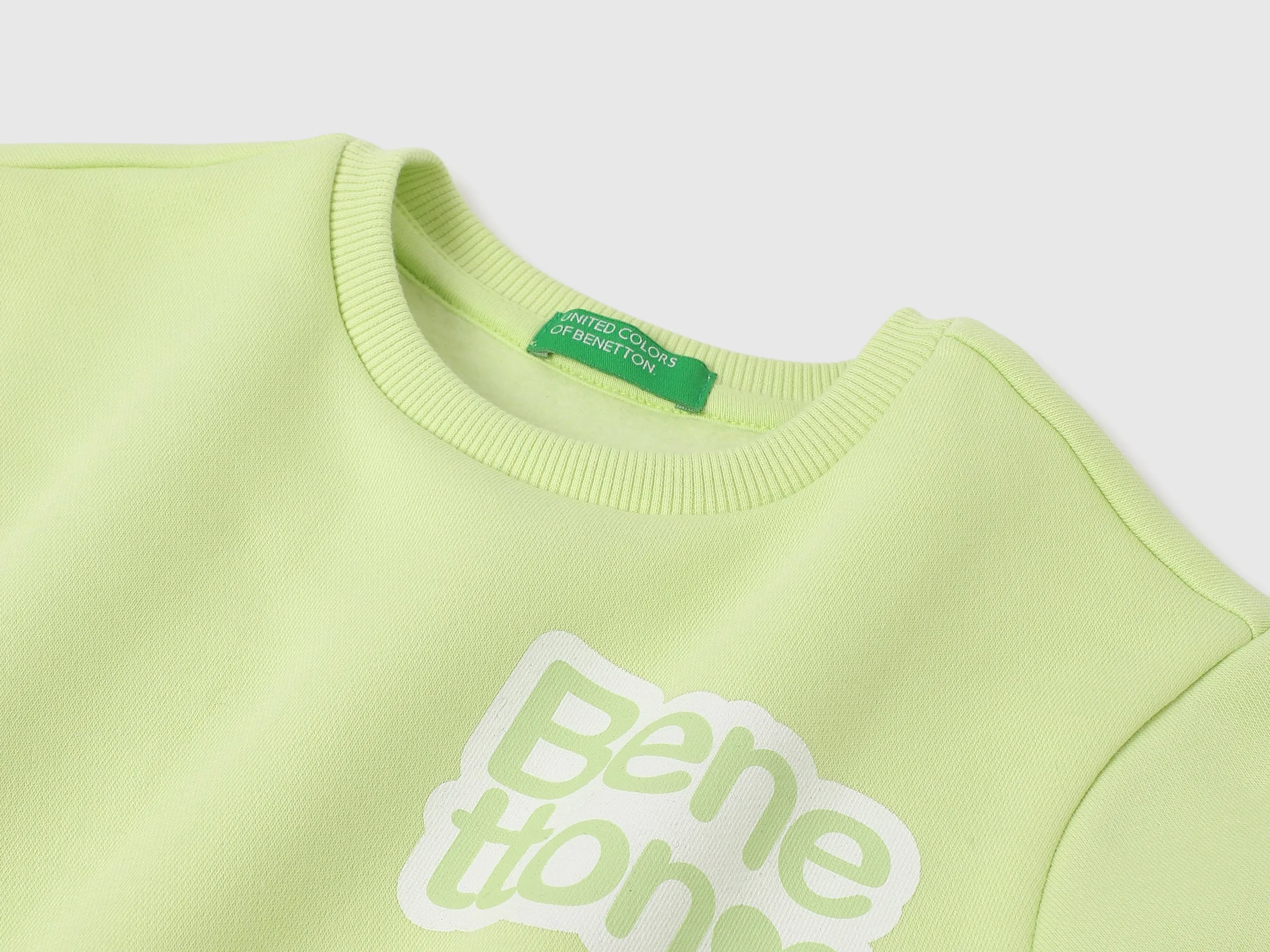 Regular Fit Round Neck Printed Sweatshirts