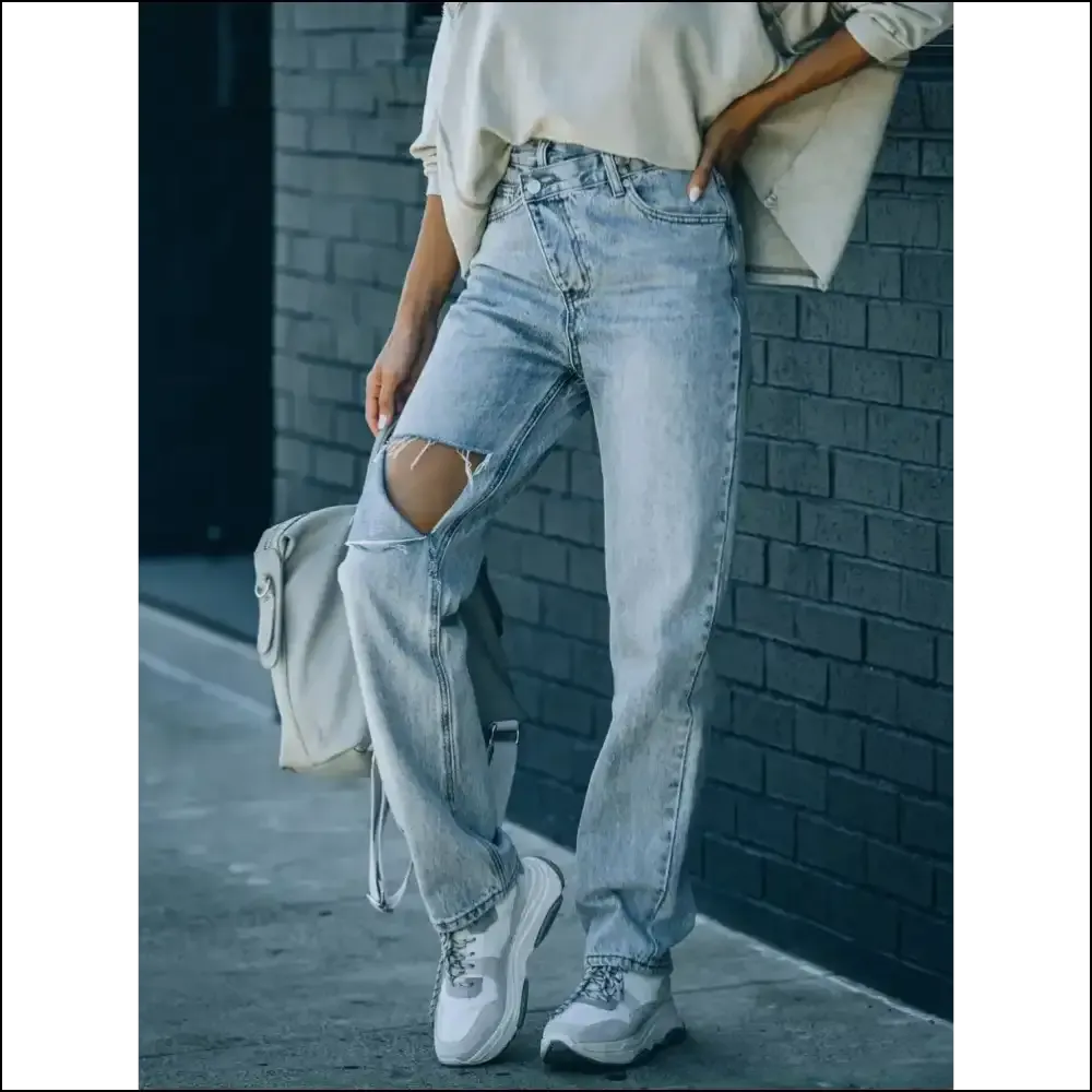 Rock your Freedom with Chic Distressed Asymmetric Waist Jeans😂✨