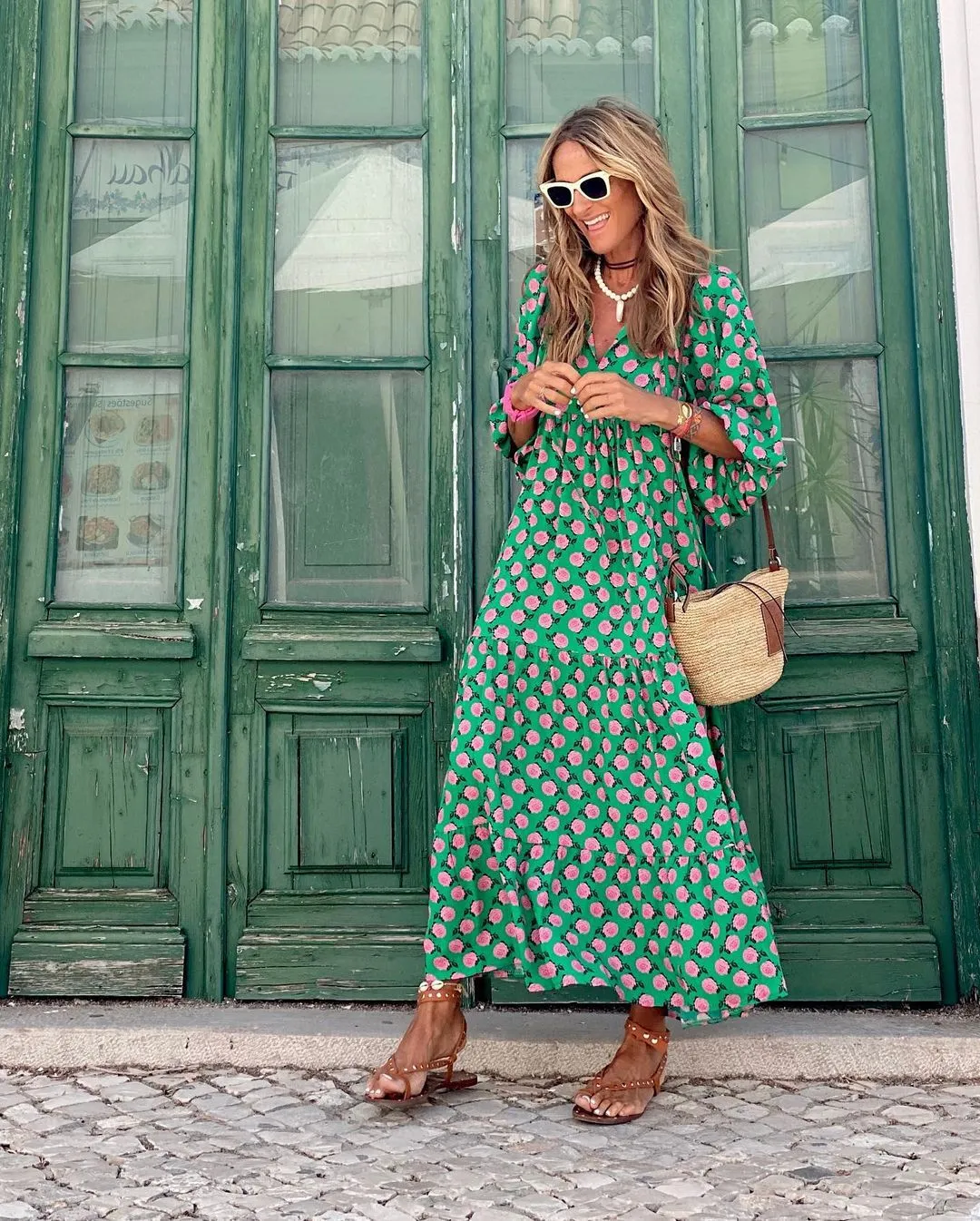 Sheren™ | Flowing Dress with Rose Print