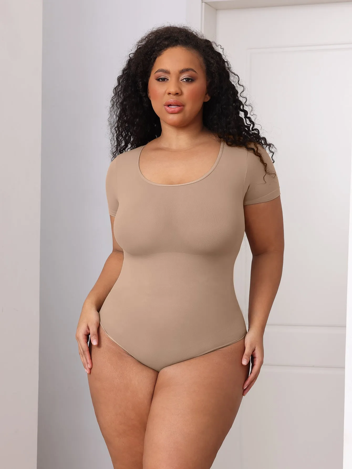 Sleek Short-Sleeve Round Neck Tummy Control Shaping Bodysuit