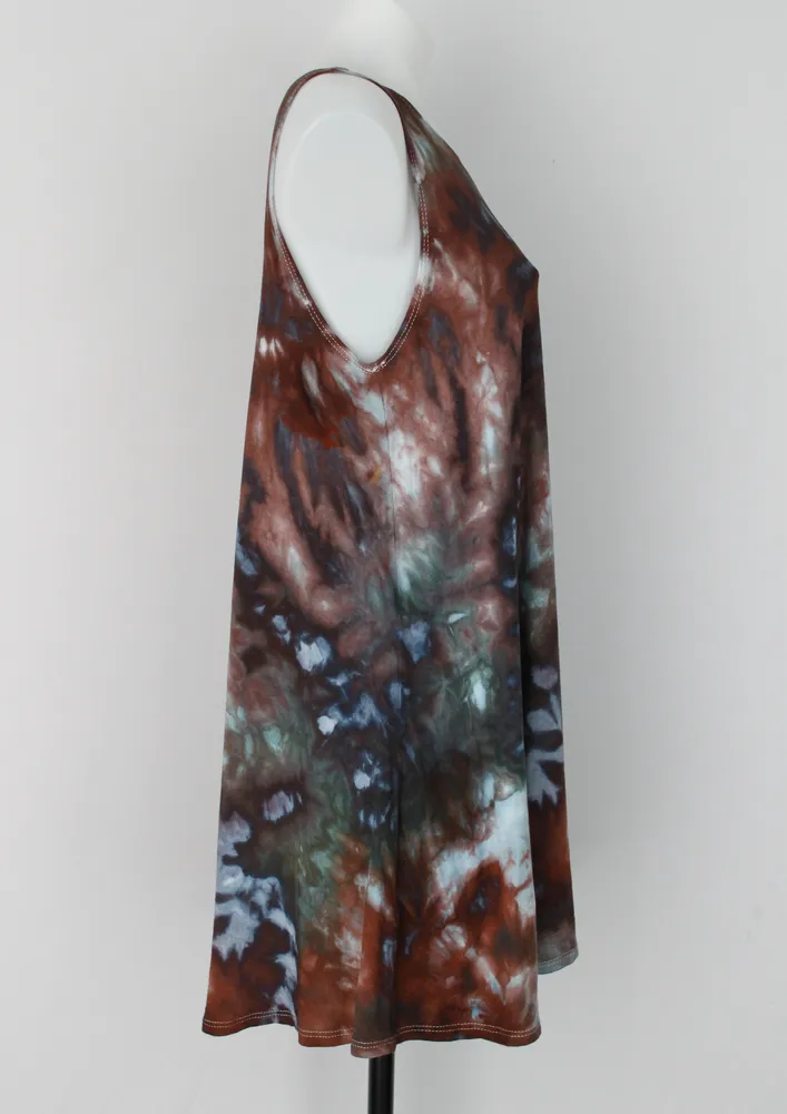 Sleeveless tunic size Medium ice dye - Magical Abyss crinkle