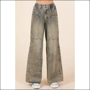 Strut in Style: Chic Washed Wide Leg Jeans to Dazzle your Denim Dreams! 👖✨