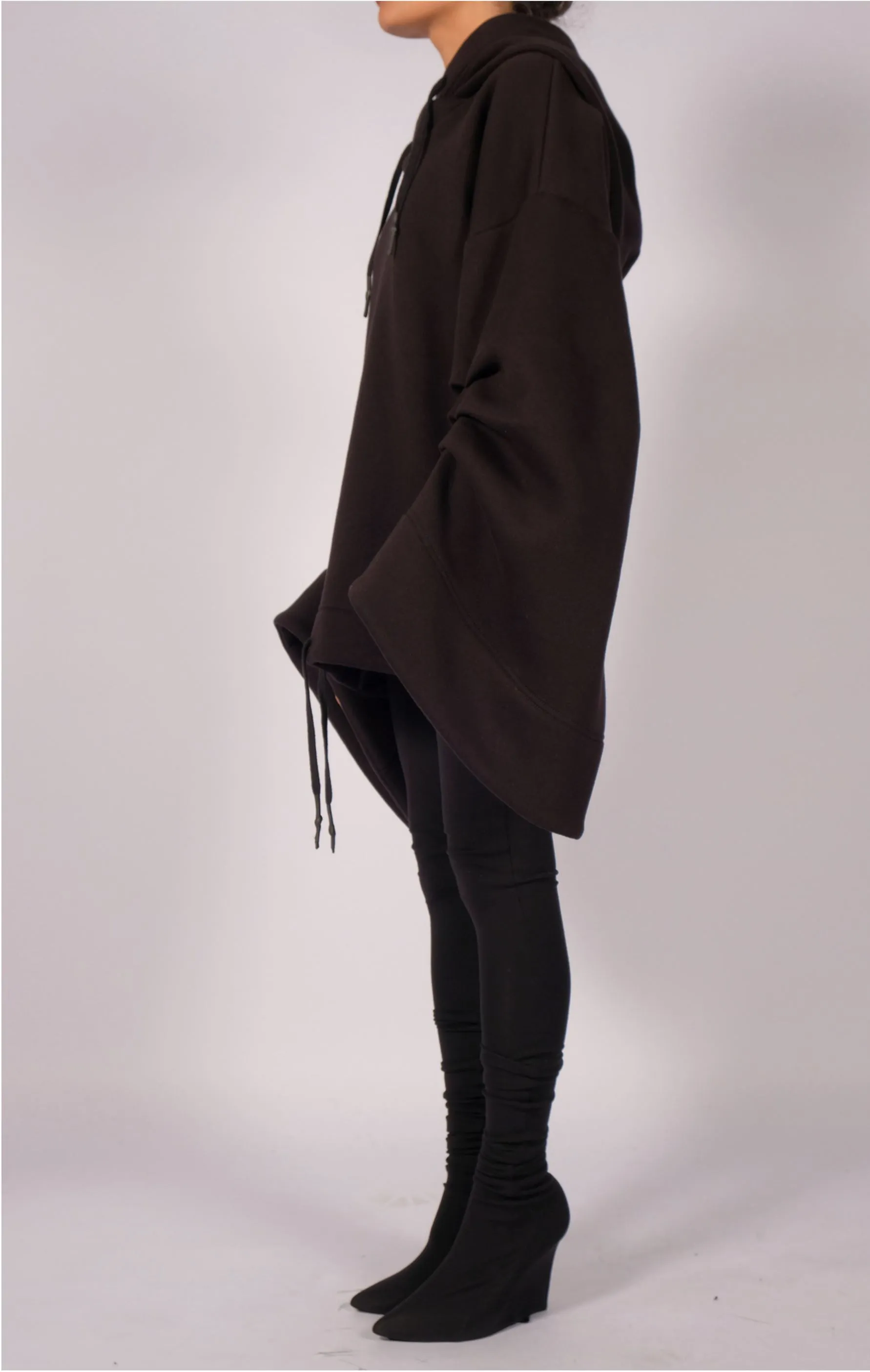 Sweatshirt Hoodie with Sleeve Detail