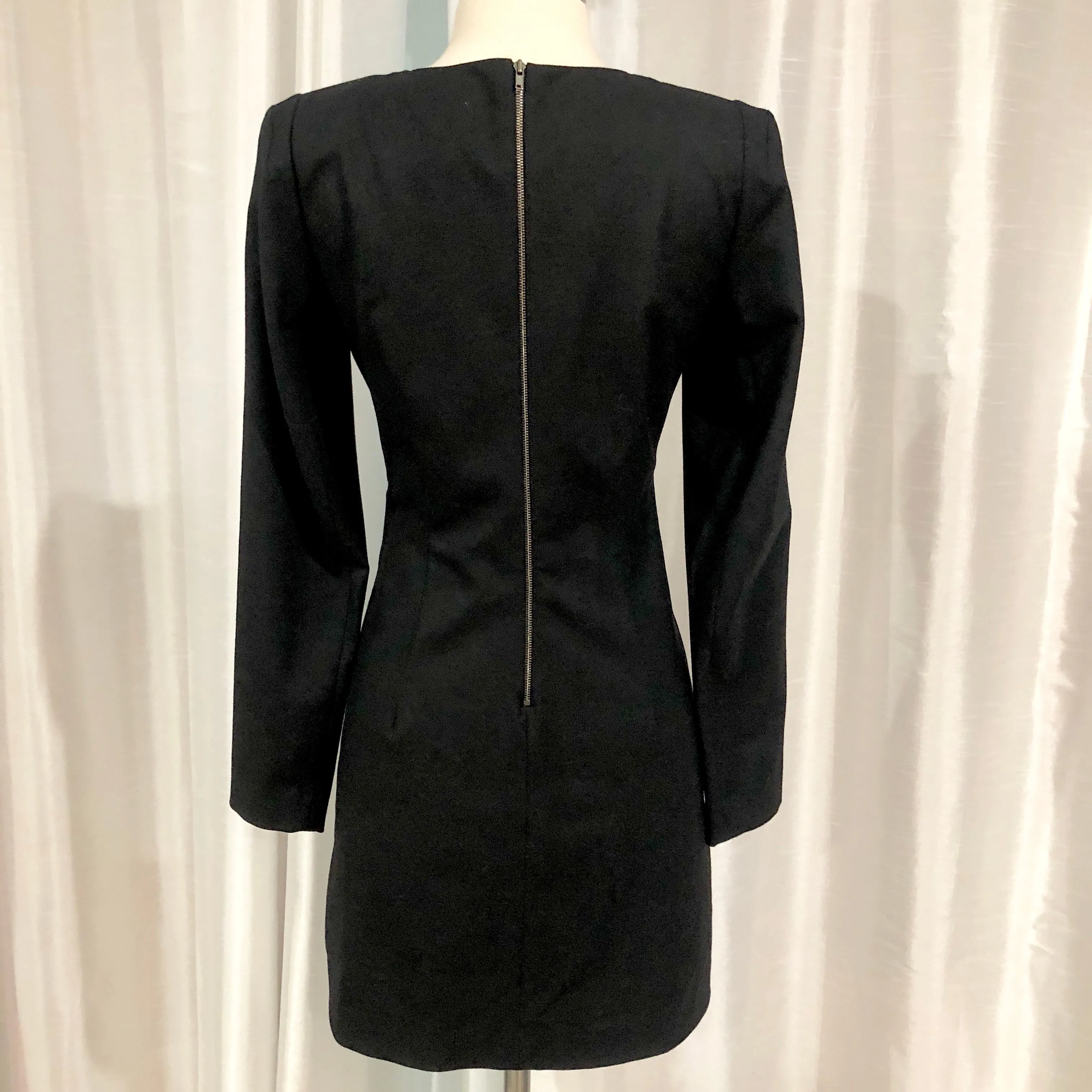 THEORY Short Black Long Sleeve Gown Size 4