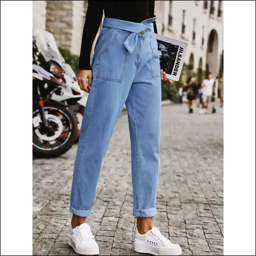 Tied Straight Jeans: Because Life is too Short for Boring Pants 😄👖
