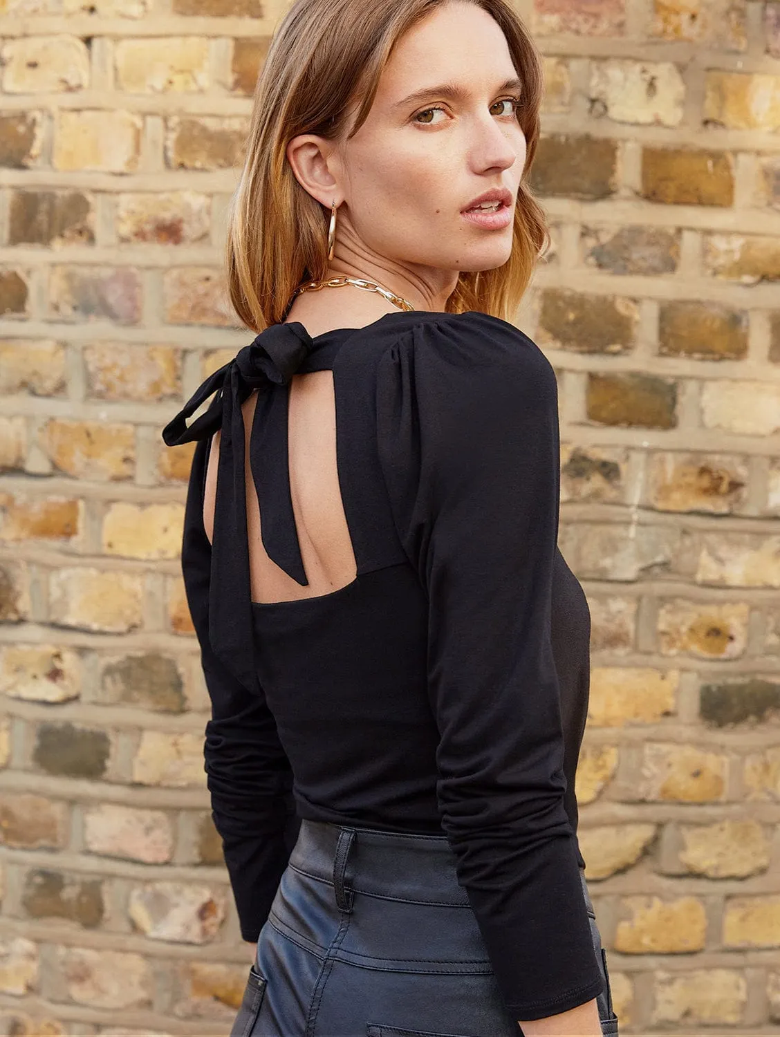 Tiffany LENZING™ ECOVERO™ Top | Caviar Black