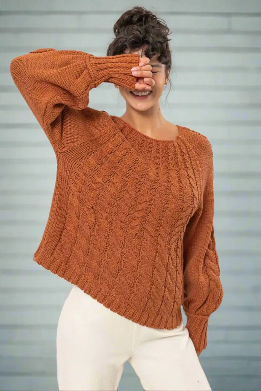Women's Cable-Knit Round Neck Raglan Sleeve Sweater | Cozy Cotton-Acrylic Blend for Winter Style
