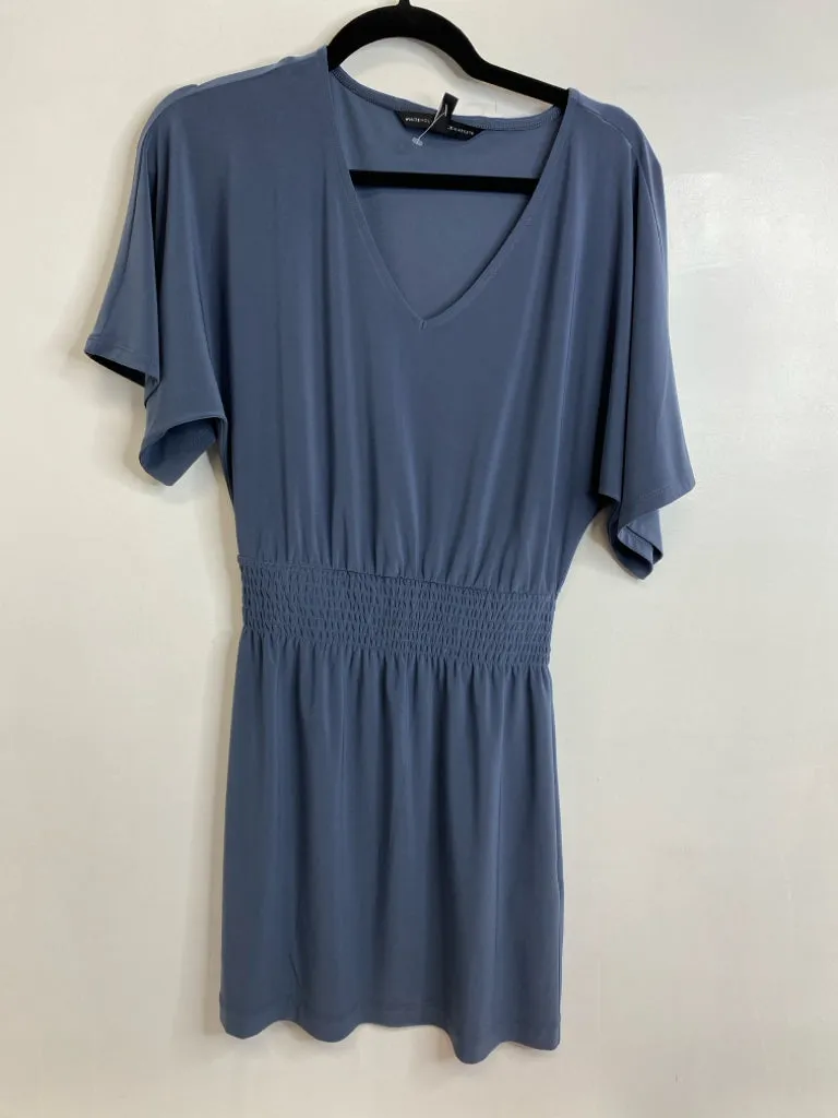 Womens Size XXS Misses Gray White House Black Mkt Dress